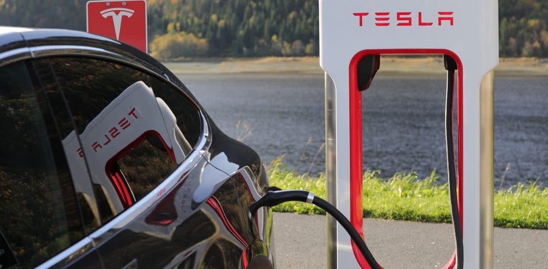 tesla-1738969_1920