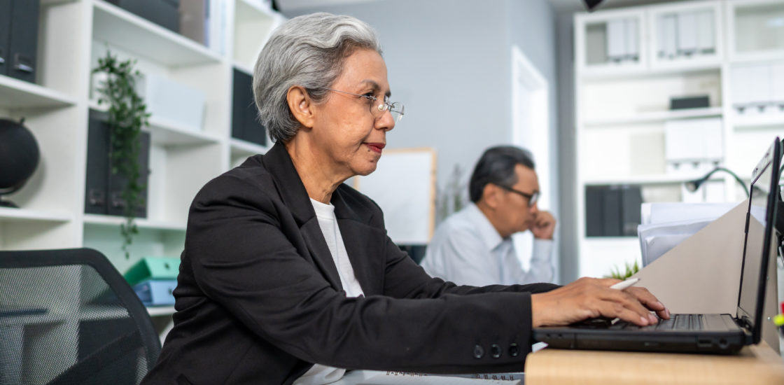 MyPerfectResume recently issued a report that revealed what older workers have to face.